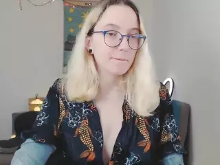 kiratarot's Live Sex Cam Show