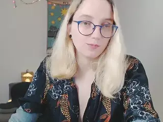 kiratarot's Live Sex Cam Show