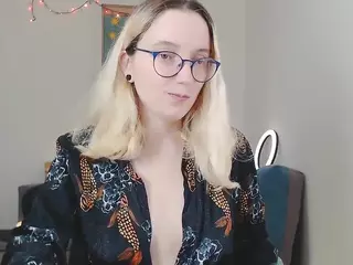 kiratarot's Live Sex Cam Show