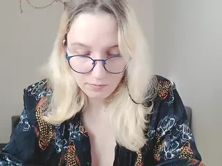 kiratarot's Live Sex Cam Show