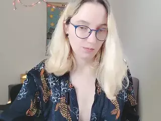 kiratarot's Live Sex Cam Show