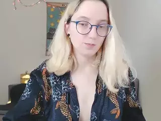 kiratarot's Live Sex Cam Show