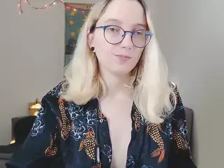 kiratarot's Live Sex Cam Show