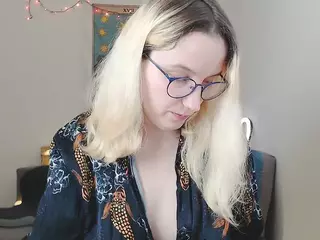 kiratarot's Live Sex Cam Show