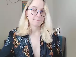 kiratarot's Live Sex Cam Show