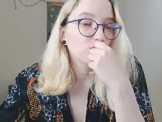 kiratarot's Live Sex Cam Show