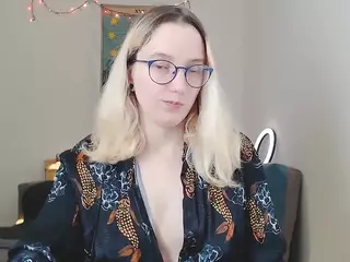 kiratarot's Live Sex Cam Show