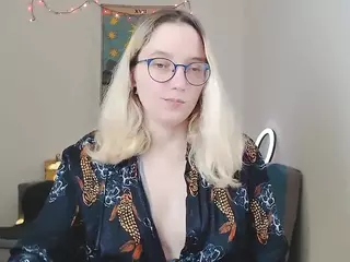 kiratarot's Live Sex Cam Show