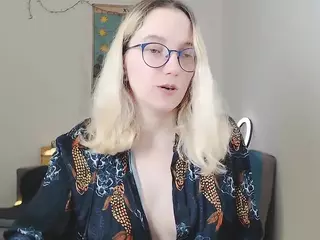 kiratarot's Live Sex Cam Show