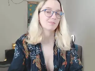 kiratarot's Live Sex Cam Show