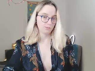 kiratarot's Live Sex Cam Show