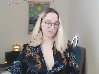 kiratarot's Live Sex Cam Show