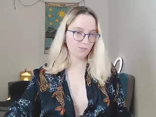 kiratarot's Live Sex Cam Show