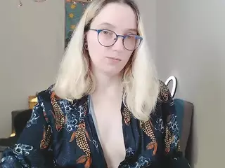 kiratarot's Live Sex Cam Show