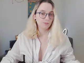 kiratarot's Live Sex Cam Show