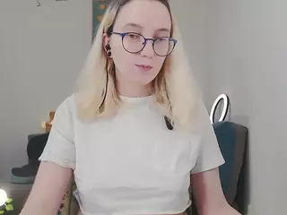 kiratarot's Live Sex Cam Show