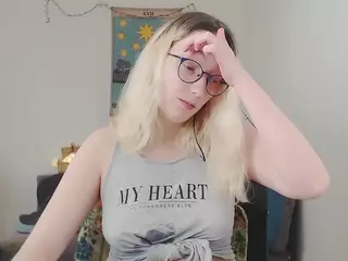 kiratarot's Live Sex Cam Show