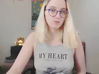 kiratarot's Live Sex Cam Show