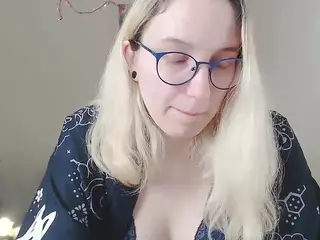 kiratarot's Live Sex Cam Show