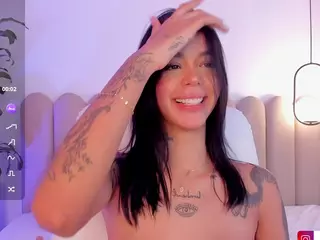 Valentina Vega's Live Sex Cam Show
