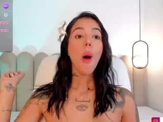 Valentina Vega's Live Sex Cam Show