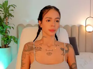 Valentina Vega's Live Sex Cam Show