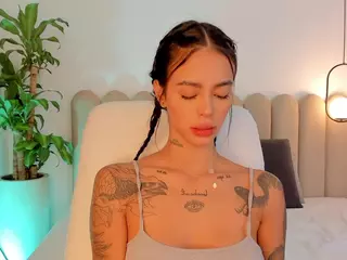 Valentina Vega's Live Sex Cam Show