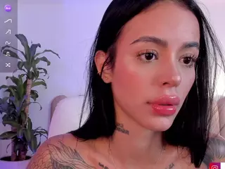 Valentina Vega's Live Sex Cam Show