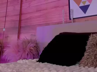 Izzy Wild's Live Sex Cam Show
