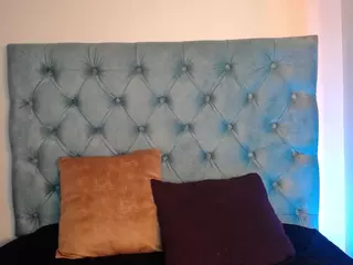 Paola2Lyon's Live Sex Cam Show
