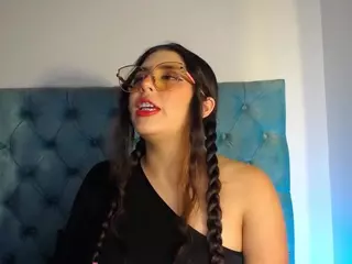 Paola2Lyon's Live Sex Cam Show