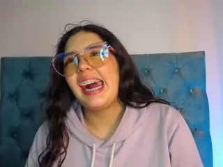 Paola2Lyon's Live Sex Cam Show
