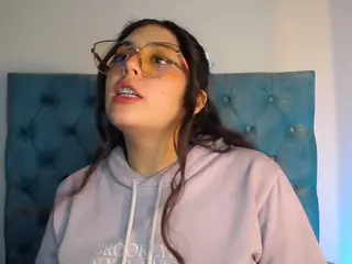 Paola2Lyon's Live Sex Cam Show
