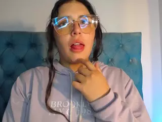 Paola2Lyon's Live Sex Cam Show