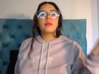 Paola2Lyon's Live Sex Cam Show