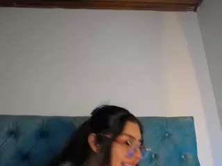 Paola2Lyon's Live Sex Cam Show