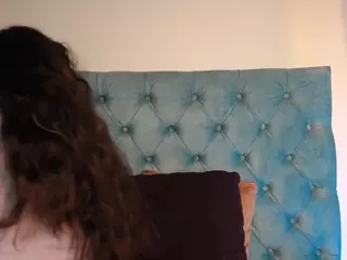 Paola2Lyon's Live Sex Cam Show