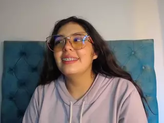 Paola2Lyon's Live Sex Cam Show