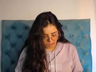 Paola2Lyon's Live Sex Cam Show