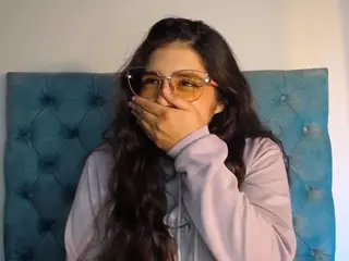 Paola2Lyon's Live Sex Cam Show