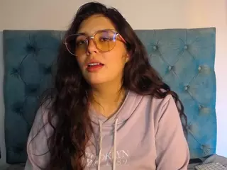 Paola2Lyon's Live Sex Cam Show