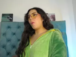Paola2Lyon's Live Sex Cam Show