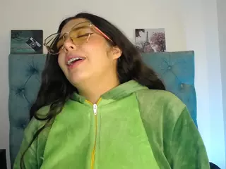 Paola2Lyon's Live Sex Cam Show