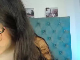 Paola2Lyon's Live Sex Cam Show