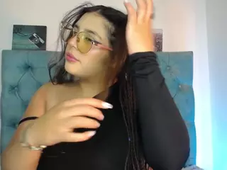 Paola2Lyon's Live Sex Cam Show