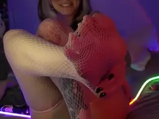 AlexTheKitten's Live Sex Cam Show