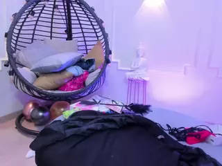 carolina-hernandesz's Live Sex Cam Show