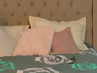 GeorgiaParker's Live Sex Cam Show