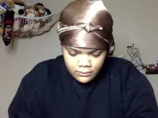 infinitiblacc's Live Sex Cam Show
