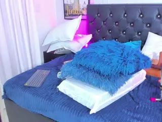 KonnyNaugthy's Live Sex Cam Show